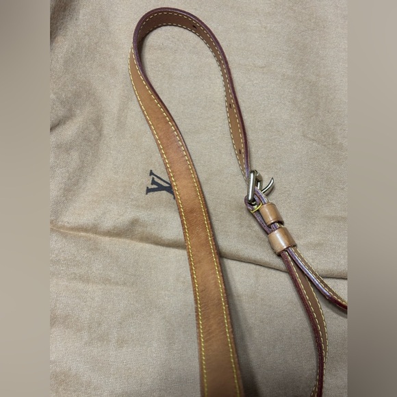 LOUIS VUITTON Musette Salsa shoulder bag - Picture 10 of 15